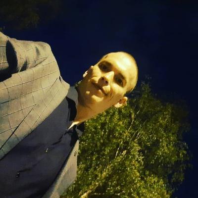 Дмитрий Фролов