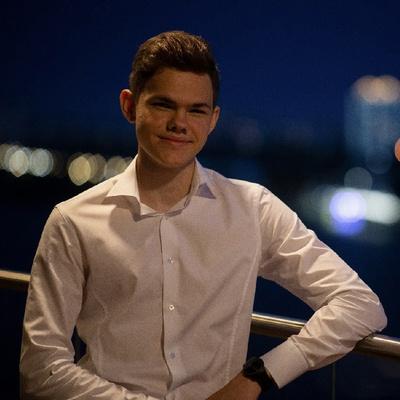 Денис Губанов