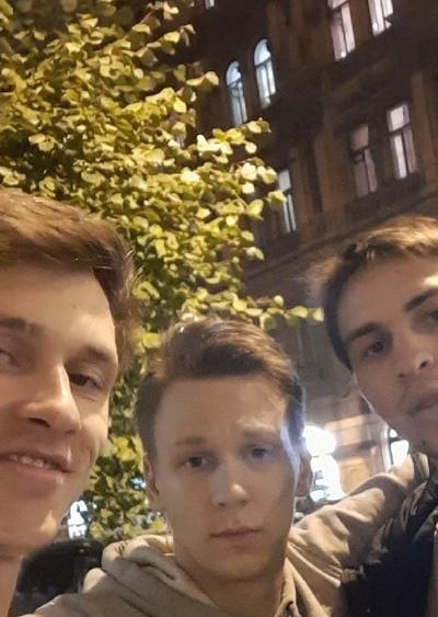 Владимир Захаров