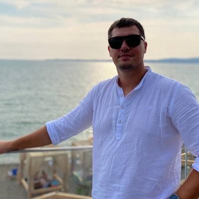 Макс Васильев